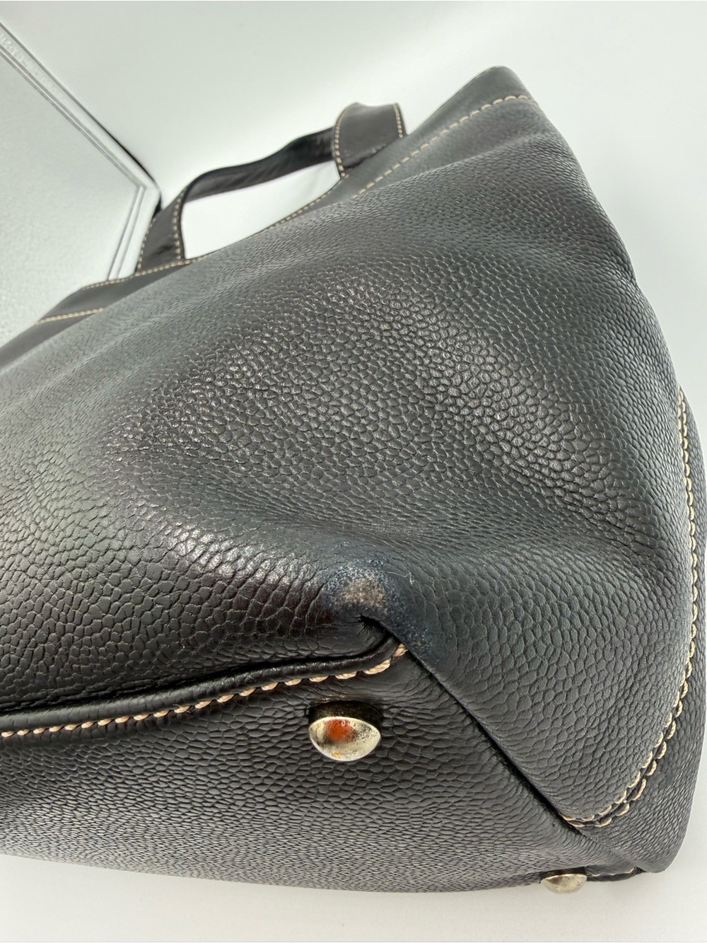 CHANEL Black Caviar Leather Tote with Silver CC Accent - Picture 7 of 16